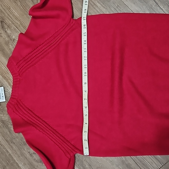Jeanne Pierre,  Pomegranate, sweater,  size medium - Picture 6 of 9